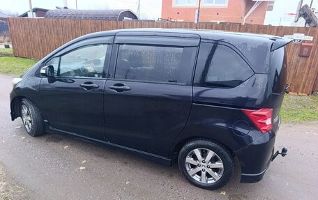 Honda Freed I, 2008 год, 1 350 000 рублей, 12 фотография