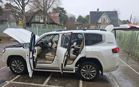 Toyota Land Cruiser, 2021 год, 11 000 000 рублей, 4 фотография