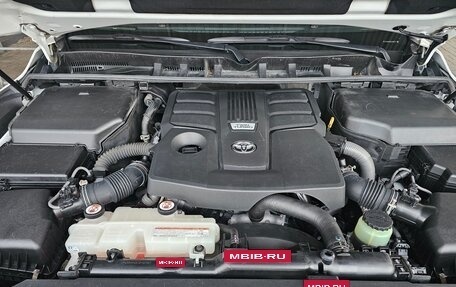 Toyota Land Cruiser, 2021 год, 11 000 000 рублей, 7 фотография