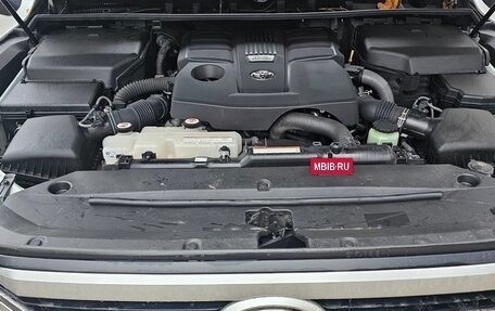 Toyota Land Cruiser, 2021 год, 11 000 000 рублей, 5 фотография