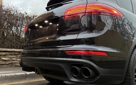 Porsche Cayenne III, 2016 год, 5 990 000 рублей, 5 фотография