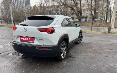 Mazda MX-30, 2020 год, 2 300 000 рублей, 7 фотография