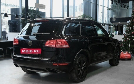 Volkswagen Touareg III, 2012 год, 1 877 000 рублей, 4 фотография