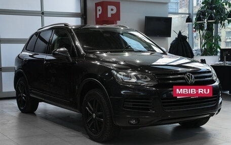 Volkswagen Touareg III, 2012 год, 1 877 000 рублей, 3 фотография