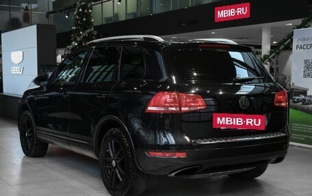 Volkswagen Touareg III, 2012 год, 1 877 000 рублей, 6 фотография