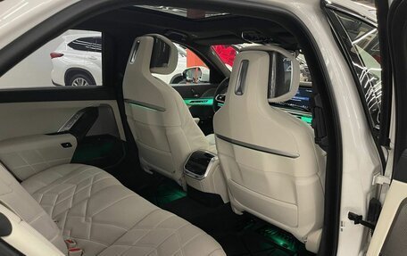 BMW 7 серия, 2023 год, 12 390 000 рублей, 28 фотография