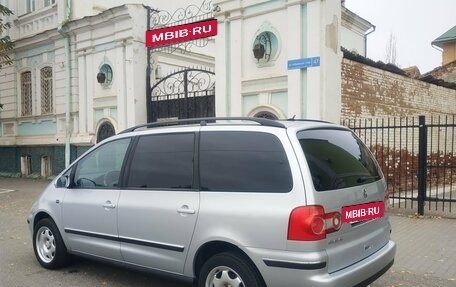 Volkswagen Sharan I рестайлинг, 2004 год, 820 000 рублей, 3 фотография