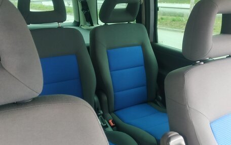 Volkswagen Sharan I рестайлинг, 2004 год, 820 000 рублей, 8 фотография