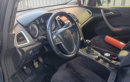 Opel Astra J, 2013 год, 690 000 рублей, 6 фотография