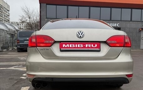 Volkswagen Jetta VI, 2012 год, 600 000 рублей, 5 фотография