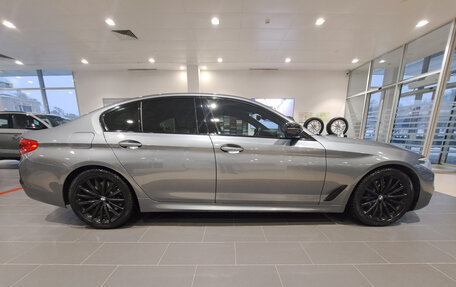 BMW 5 серия, 2018 год, 3 550 000 рублей, 8 фотография