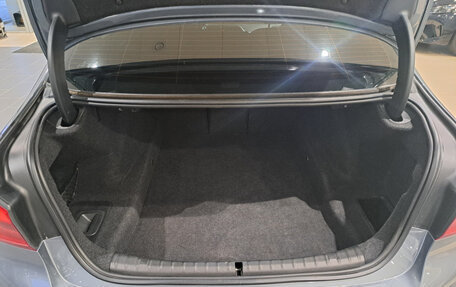 BMW 5 серия, 2018 год, 3 550 000 рублей, 14 фотография