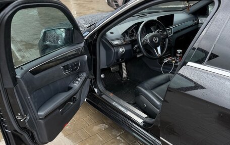 Mercedes-Benz E-Класс, 2012 год, 2 000 000 рублей, 5 фотография