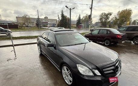 Mercedes-Benz E-Класс, 2012 год, 2 000 000 рублей, 1 фотография
