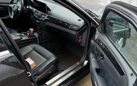 Mercedes-Benz E-Класс, 2012 год, 2 000 000 рублей, 8 фотография