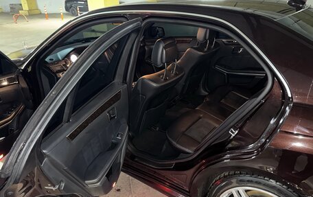 Mercedes-Benz E-Класс, 2011 год, 1 250 000 рублей, 8 фотография