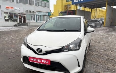 Toyota Vitz, 2016 год, 749 000 рублей, 1 фотография