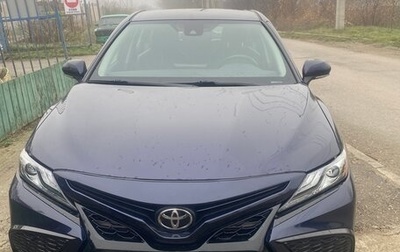 Toyota Camry, 2021 год, 3 800 000 рублей, 1 фотография