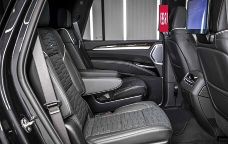 Cadillac Escalade V, 2025 год, 21 624 386 рублей, 21 фотография