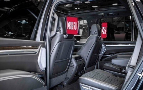 Cadillac Escalade V, 2025 год, 21 624 386 рублей, 17 фотография