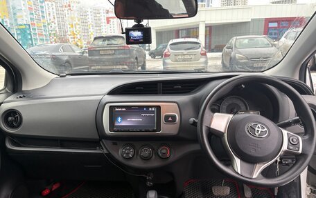 Toyota Vitz, 2016 год, 749 000 рублей, 5 фотография