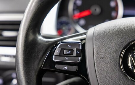 Volkswagen Touareg III, 2016 год, 2 870 000 рублей, 19 фотография