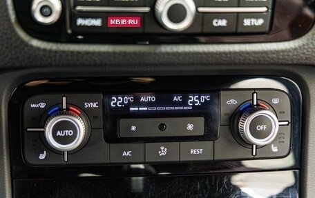 Volkswagen Touareg III, 2016 год, 2 870 000 рублей, 24 фотография