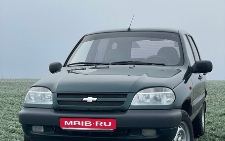 Chevrolet Niva I рестайлинг, 2004 год, 380 000 рублей, 3 фотография