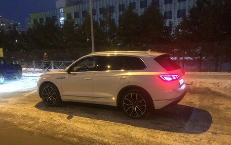 Volkswagen Touareg III, 2019 год, 4 300 000 рублей, 2 фотография