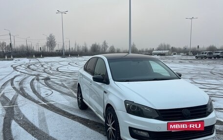 Volkswagen Polo VI (EU Market), 2019 год, 840 000 рублей, 2 фотография