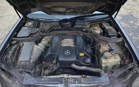 Mercedes-Benz E-Класс, 1999 год, 500 000 рублей, 30 фотография