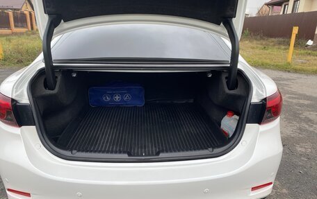 Mazda 6, 2016 год, 2 000 000 рублей, 6 фотография