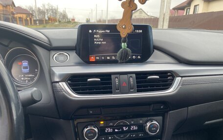 Mazda 6, 2016 год, 2 000 000 рублей, 17 фотография