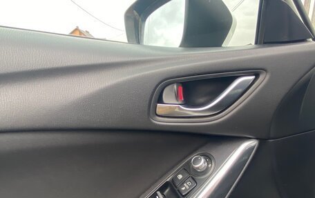 Mazda 6, 2016 год, 2 000 000 рублей, 22 фотография