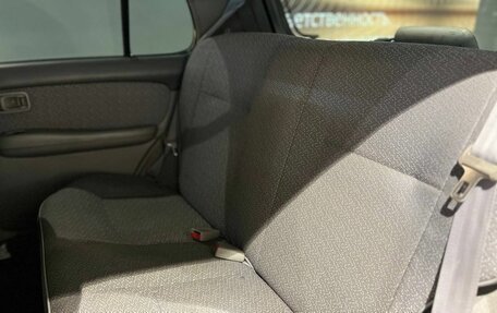 Nissan March II, 2001 год, 200 000 рублей, 20 фотография