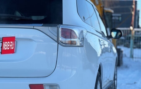 Mitsubishi Outlander III рестайлинг 3, 2012 год, 1 599 000 рублей, 9 фотография