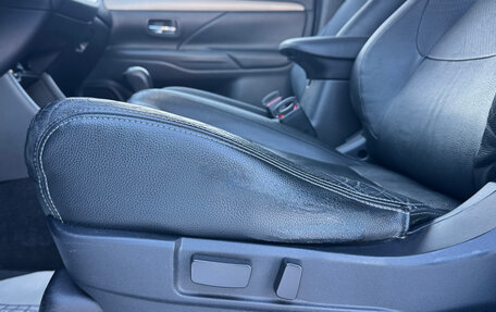 Mitsubishi Outlander III рестайлинг 3, 2012 год, 1 599 000 рублей, 24 фотография