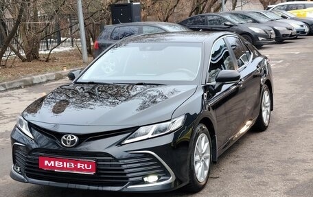 Toyota Camry, 2021 год, 3 100 000 рублей, 1 фотография