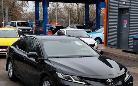 Toyota Camry, 2021 год, 3 100 000 рублей, 3 фотография