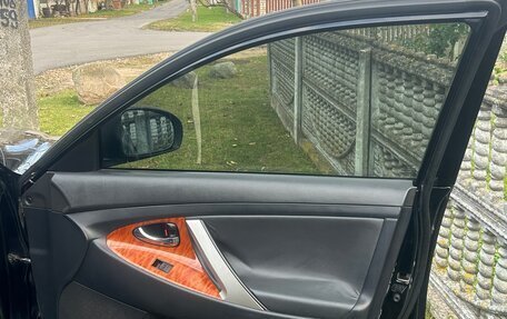 Toyota Camry, 2010 год, 1 290 000 рублей, 16 фотография