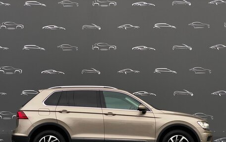 Volkswagen Tiguan II, 2018 год, 1 898 800 рублей, 13 фотография