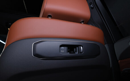 BMW X6, 2025 год, 15 900 000 рублей, 24 фотография