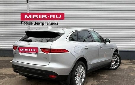 Jaguar F-Pace, 2017 год, 2 595 000 рублей, 6 фотография