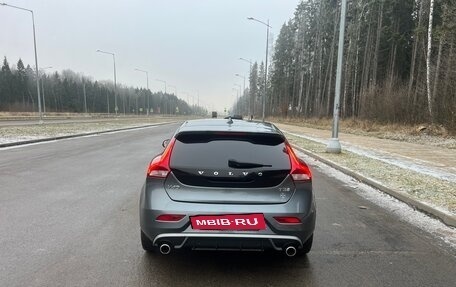 Volvo V40 II рестайлинг, 2019 год, 2 285 000 рублей, 9 фотография