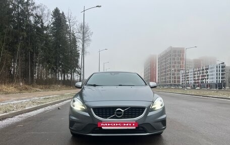 Volvo V40 II рестайлинг, 2019 год, 2 285 000 рублей, 8 фотография