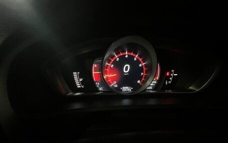 Volvo V40 II рестайлинг, 2019 год, 2 285 000 рублей, 16 фотография