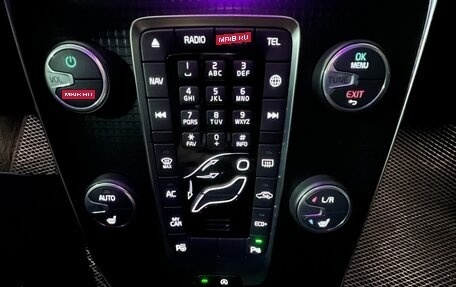 Volvo V40 II рестайлинг, 2019 год, 2 285 000 рублей, 13 фотография