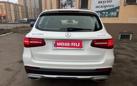 Mercedes-Benz GLC, 2017 год, 3 150 000 рублей, 5 фотография