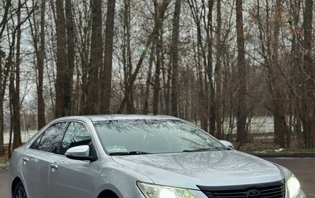 Toyota Camry, 2014 год, 1 770 000 рублей, 2 фотография