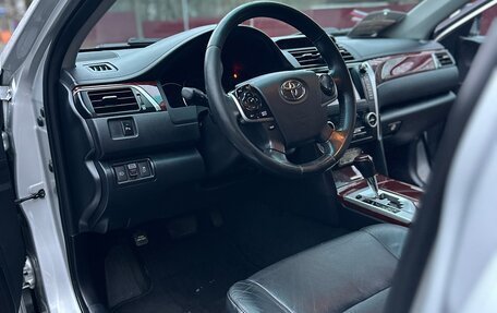 Toyota Camry, 2014 год, 1 770 000 рублей, 12 фотография